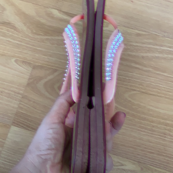 Rhinestones Flip Flops - Picture 9 of 11